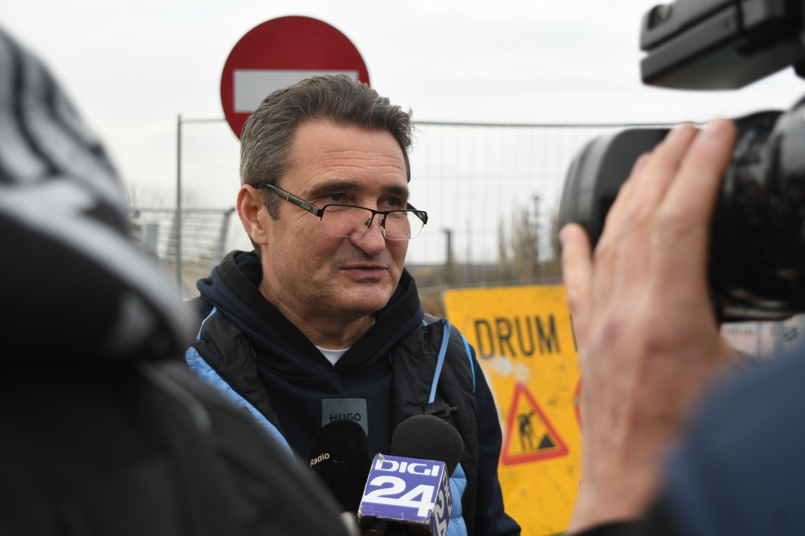 WhatsApp Image 2025-11-21 at 12.48.34 PM - Copy
187 kB WhatsApp Image 2025-11-21 at 12.48.34 PM - Copy